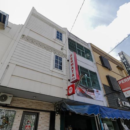 Reddoorz Near Maimun Palace Medan Exterior photo